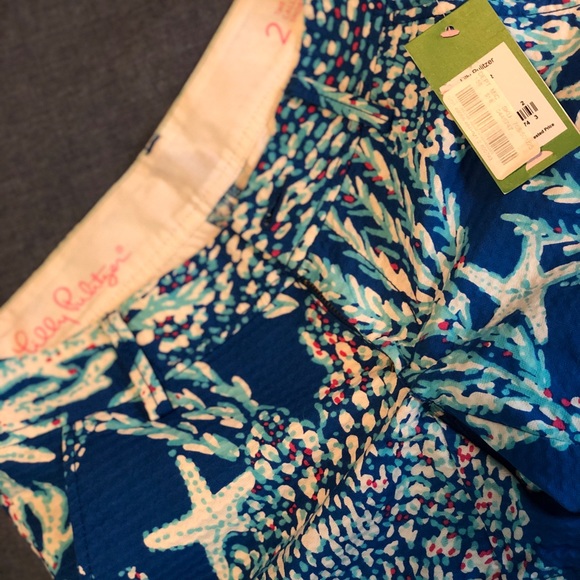 NWT Lilly Pulitzer Shorts Size 2 - Picture 3 of 3